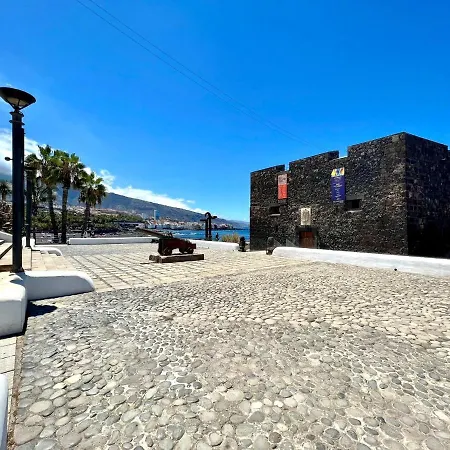 Modern Studio Cs With Wifi, Shared Pool, Puerto De La Cruz Puerto de la Cruz (Tenerife)