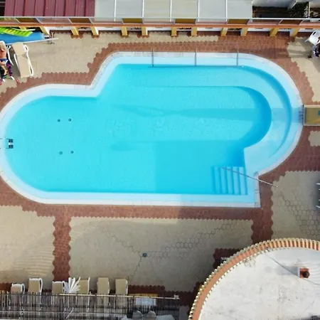 Modern Studio Cs With Wifi, Shared Pool, Puerto De La Cruz Puerto de la Cruz (Tenerife)