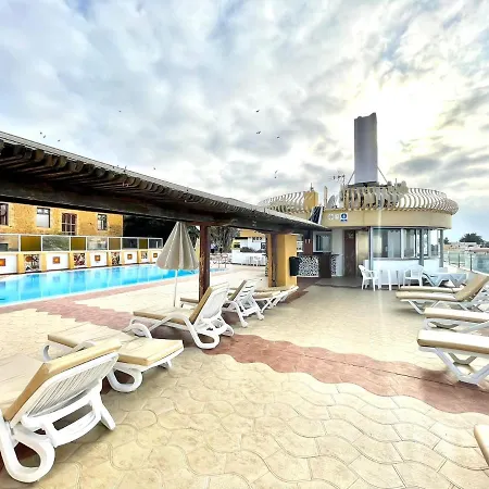 아파트 Modern Studio Cs With Wifi, Shared Pool, Puerto De La Cruz 푸에르토 드 라 크루즈